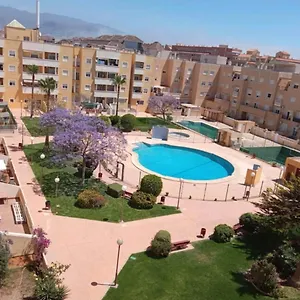 Apartamento Roquetas De Mar, Apartamento, 2 Dormitorios, Urbanización Salinas, Cerca De La Playa, De Restaurantes Y Bares De Tapas, Roquetas de Mar